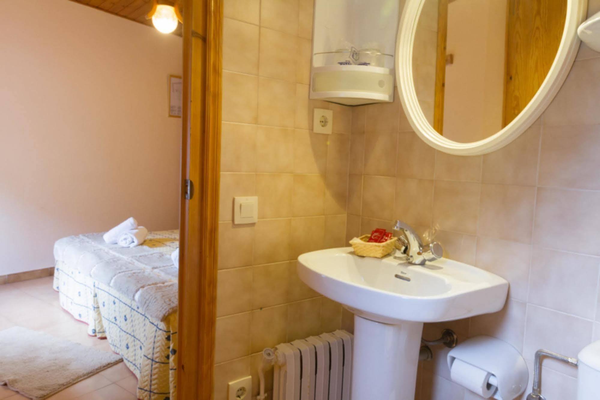 Hostal Aiguamog Salardú Dış mekan fotoğraf